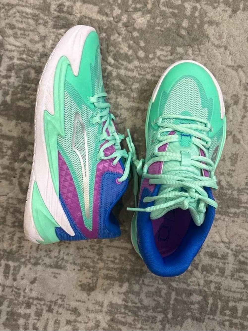 Puma Dagger in Green Glimmer-Pure Magenta